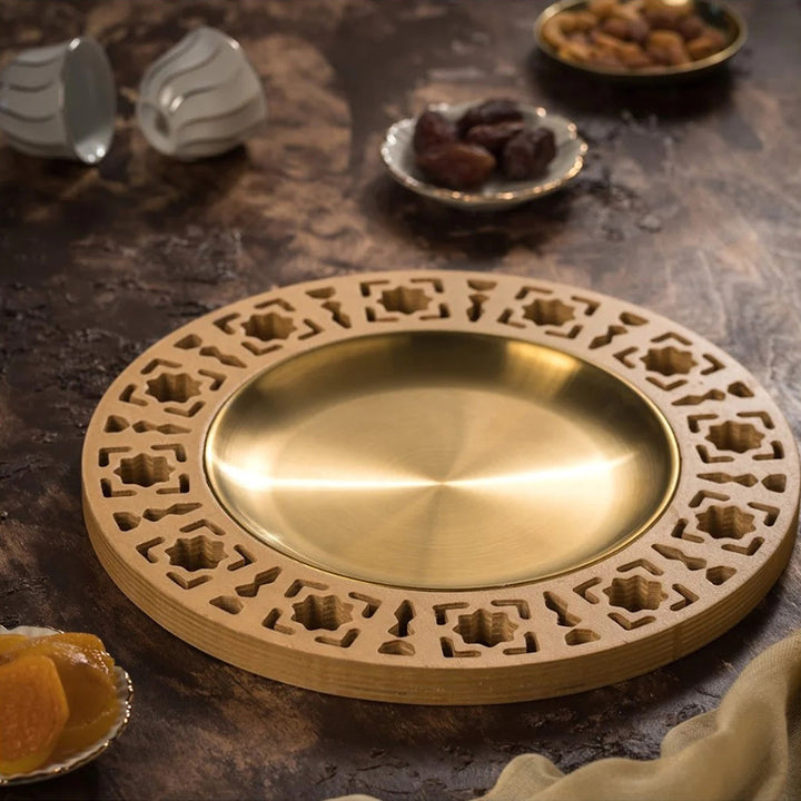 Round tray with metal plate - 30 cm